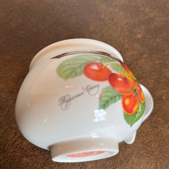 Portmeirion Pomona Footed Cup - The Romantic Breakfast Cup - Picture 4 of 7